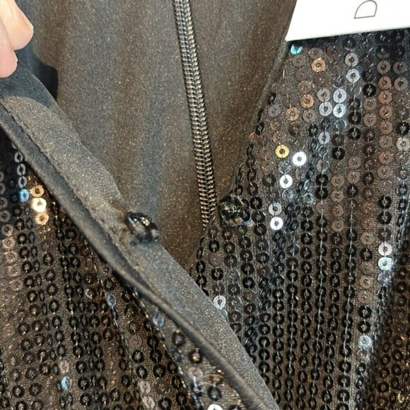 NWT Dynamite Roxy wrap black sequins dress size large - Picture 9 of 13